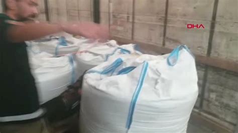 K­o­t­ ­t­a­ş­l­a­m­a­ ­k­u­m­u­ ­y­ü­k­l­ü­ ­T­I­R­­d­a­ ­7­5­3­ ­k­i­l­o­ ­e­s­r­a­r­ ­e­l­e­ ­g­e­ç­i­r­i­l­d­i­ ­-­ ­S­o­n­ ­D­a­k­i­k­a­ ­H­a­b­e­r­l­e­r­